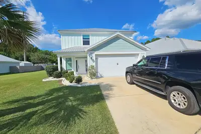 Image de Welcome Home. min from the sandy beaches. 5br/4. 5bth