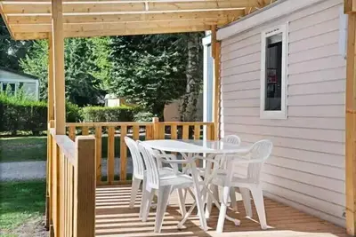 Image de Mobil-home | Comfort | 2 Ch. | 4/6 pers. | Terrasse surélevée | Tv