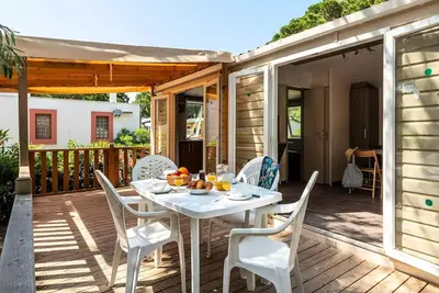 Image de Mobil-home | Classic | 2 Ch. | 4/6 pers. | Terrasse surélevée | A/C