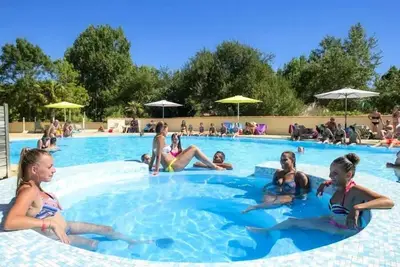 Image de Mobil-home | Comfort | 2 Ch. | 4 pers. | Terrasse surélevée