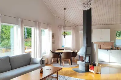Image de Stylish Lakehouse retreat with views over Djulö