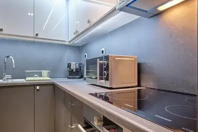 Image de Charming renovated studio in the heart of Athens – perfect location!