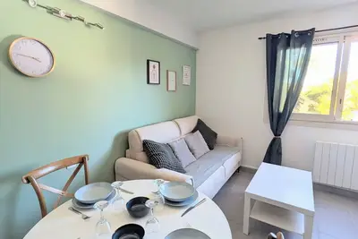 Image de Charmant T2\n150 m cure thermale \ncapacité 4 personnes