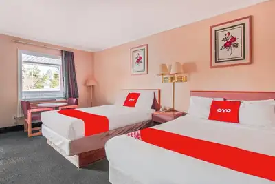 Image de Restful Suburban Spot w/ Full Beds + Parking Near Tobacco Campus