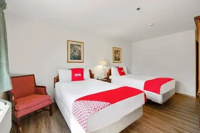 Image de Budget-Friendly Stay Near Portage Riverwalk + Shopping & Hiking