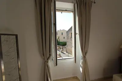 Image de En plein Luberon - Gite l'Arbousier 2* - 4 personnes - Gites Provence et Nature