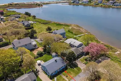 Image de 3-bedroom beach house on Little Pond in Falmouth