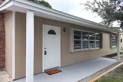 Image de Charming Sebastian Home. . . bring Your Boat!