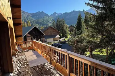 Image de Le flocon, Bel appartement neuf face au départ navette  et proche centre ville