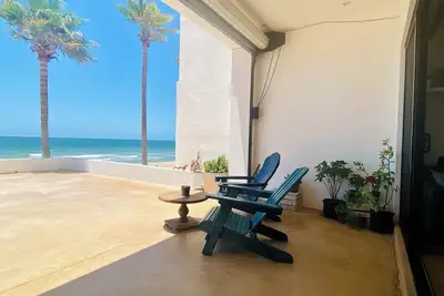 Image de Colibrí; Beach front ground floor apartment with ocean views, luxury kitchen