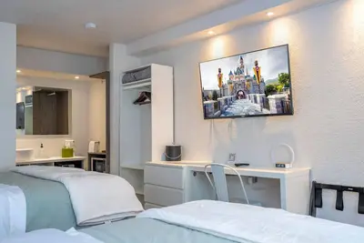 Image de Premium Location| Near Disney| Cozy Apartament