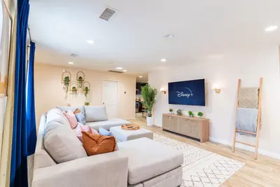 Image de Magical Luxe Dream Home w/ Game Room - Near Disneyland