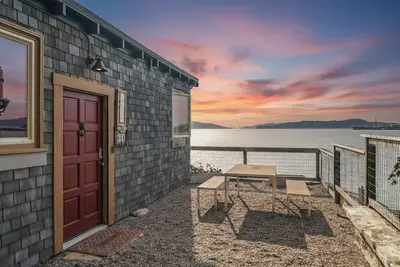 Image de Waterfront Modern Oasis - Amazing Sf Getaway