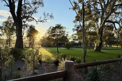 Image de Redbank Retreat - a  spaciously designed Avon river escape, serene and peaceful