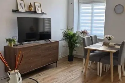 Image de Stylish maisonette - 4 beds, 2 smart TVs