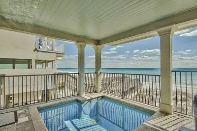 Image de Miramar Beach 239 - Six Chambres Villa, Couchages 15