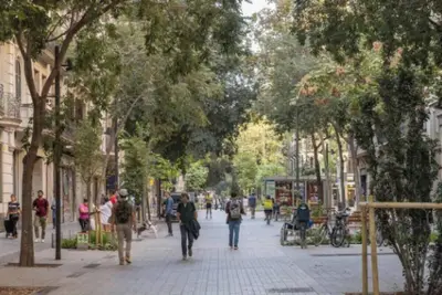 Image de Timeless Modernism in the Heart of Barcelona -A 300 m² Historic Gem with Terrace