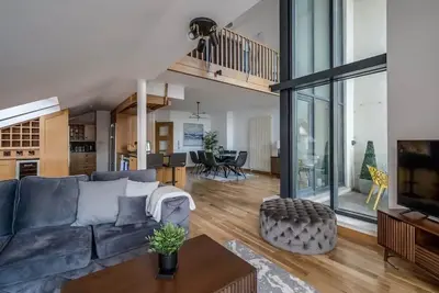 Image de Samson 5-Bed-Appartement-Douche-Panoramique-Vue su