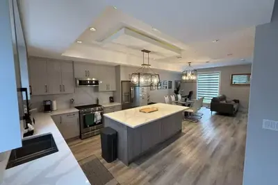 Image de 3-Bedroom Townhome | Near Downtown | Dog Friendly!