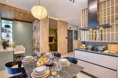 Image de Designer Penthouse by the Promenade | Bbq Terrace