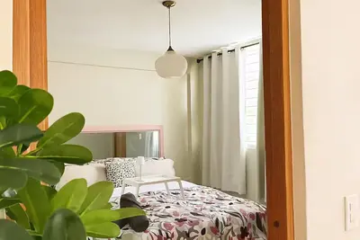 Image de You found it! 7-min from Airport King Bed A/C