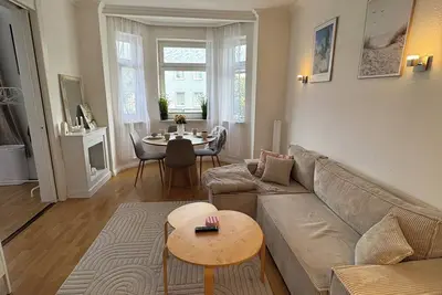 Image de Bright, centrally located, and cozy 3-room apartment