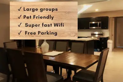 Image de Spacious 2300sf, Recently Rehabbed, Large Living!