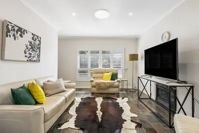 Image de 4br Home in Fullarton