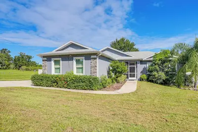 Image de Pet-Friendly Lakeland Family Oasis w/ Game Room