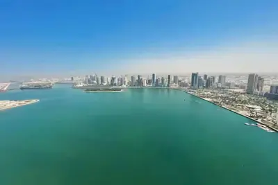 Image de Spacious 3br Apartment with Stunning Lake View