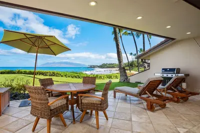 Image de Walk to the Beach in Seconds - Makena Surf E102