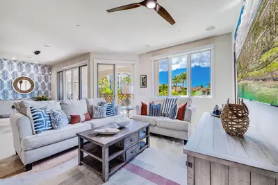 Image de Penthouse Retreat | Walk to Wailea Beach