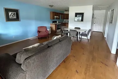 Image de 3-bedroom Charming Cabin on Dale Hollow Lake at Wolf River Resort & Marina