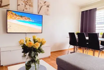 Image de Spacious 4-room apartment in the center of Oulu, parking