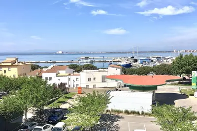 Image de Appartement de charme près du centre et de la plage