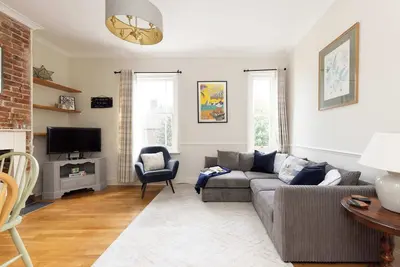 Image de Characterful City Maisonette for 4