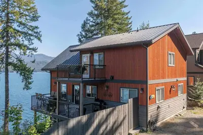 Image de Property Adventure – Family Lakefront Getaway