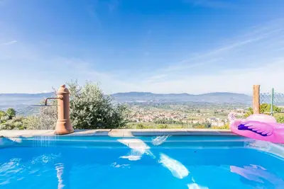 Image de Maison de vacances avec Wifi, climatisation, piscine privée, Tv, patio, vue panoramique