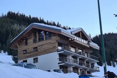 Image de Courchevel 1650, domaine ariondaz  appt 47m2 à 50 m des pistes avec balcon et pkg
