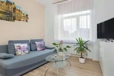 Image de Jana z Kolna 10 Gdańsk | Large Apartment with Desk and Balcony