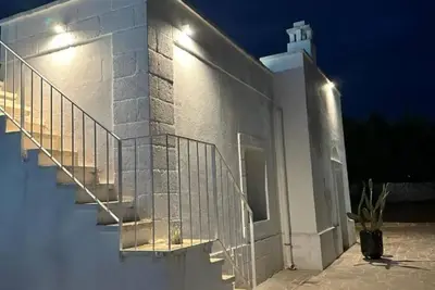 Image de Villa in Ostuni in white stone and tuff typical of the area, with private pool