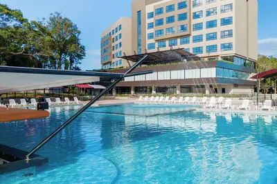 Image de What if Luxury Had a New Address? Find it Here-  2 Double + Twin Combo Stay