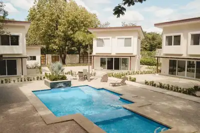 Image de Stay & Surf in Style at The Point, Playa Avellanas