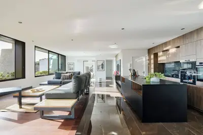 Image de Stunning 3br flat with parking 500m from the beach