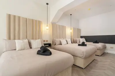 Image de Bold St ApartHotel | Book Individually or Book 8!