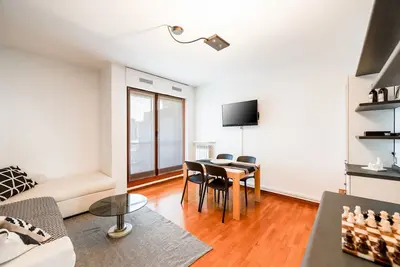 Image de Quiet Home with Terrace - 20 min from Milan Duomo