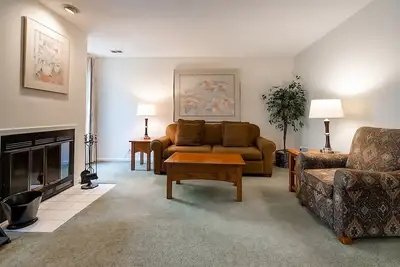 Image de 4 Villas with Full Kitchen and Indoor Pool | Free Parking