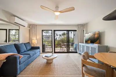 Image de Oceanview 1 Bedroom at Lawai Beach Resort, modern and updated!
