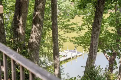 Image de Luxury Waterfront Retreat with Private Dock & Scenic Views