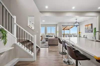 Image de The Horizon – Spacious Comfort Near the Airport